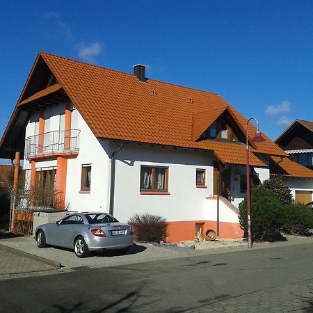 Ferienwohnung Weiss รูสท์ ภายนอก รูปภาพ