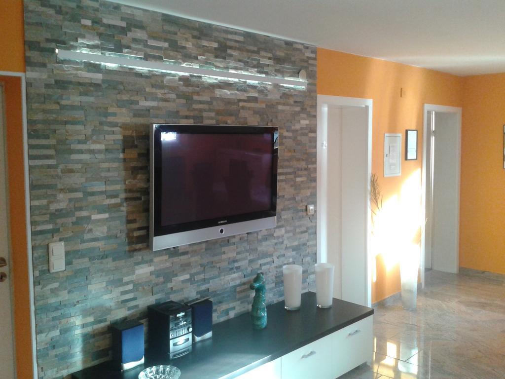 Ferienwohnung Weiss รูสท์ ภายนอก รูปภาพ
