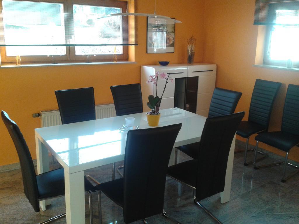 Ferienwohnung Weiss รูสท์ ภายนอก รูปภาพ
