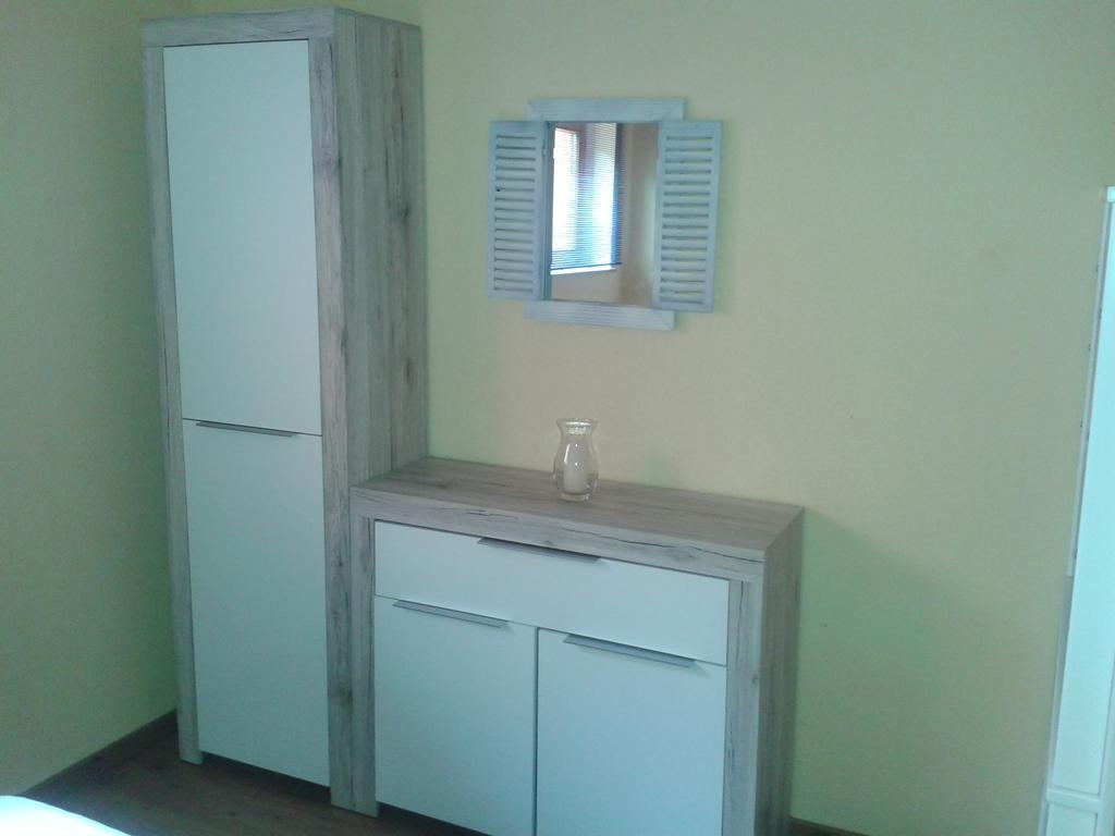 Ferienwohnung Weiss รูสท์ ห้อง รูปภาพ