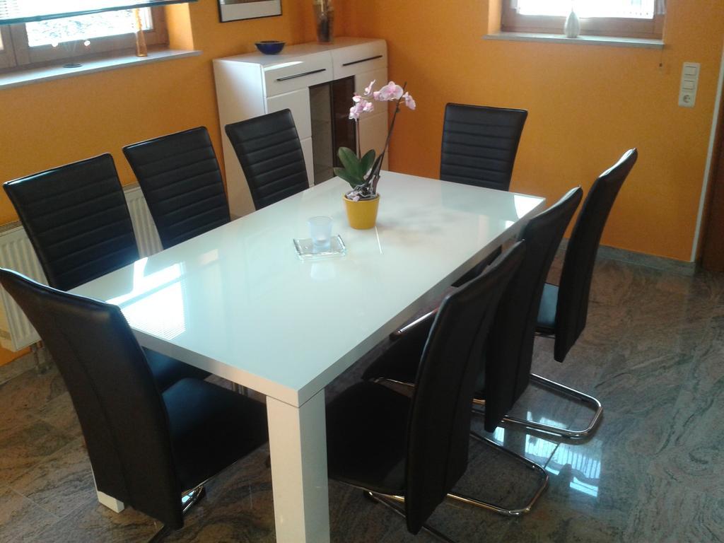 Ferienwohnung Weiss รูสท์ ภายนอก รูปภาพ