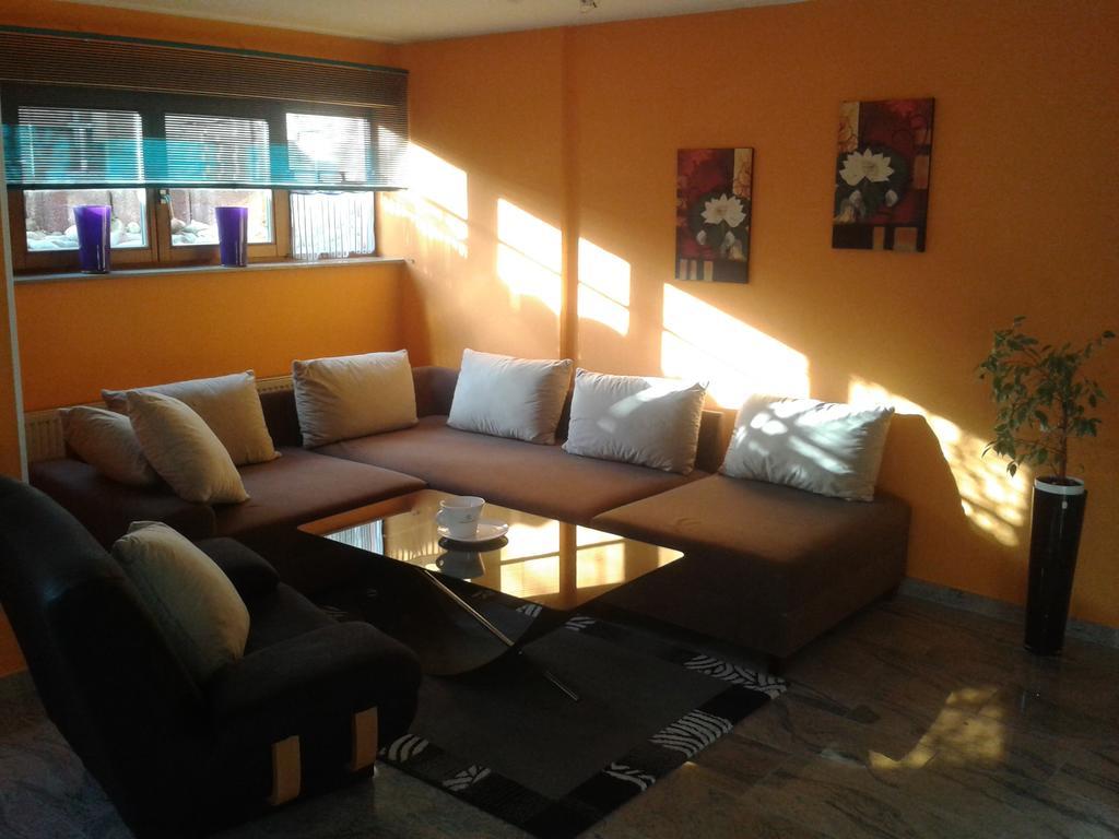 Ferienwohnung Weiss รูสท์ ภายนอก รูปภาพ