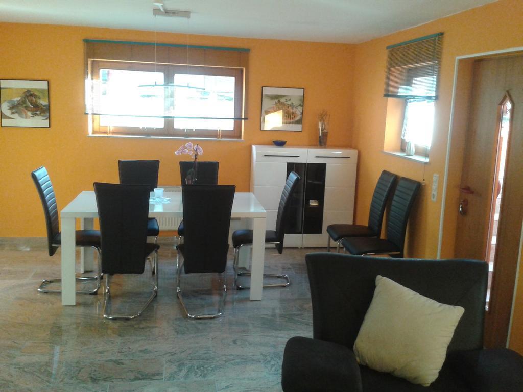 Ferienwohnung Weiss รูสท์ ภายนอก รูปภาพ